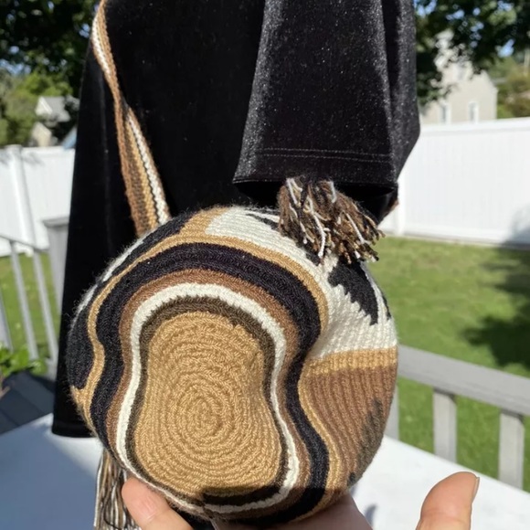 Mini Wayuu Tribe bag brown cream tones crossbody - Picture 3 of 10